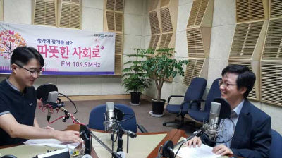 [박광식의 건강365] 난청, 이어폰은 죄가 없다! 볼륨과 사용시간이 관건